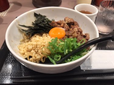 「ぼっかけまぜそば 神戸灘八」神田長田のソウルフードが赤坂にオープン